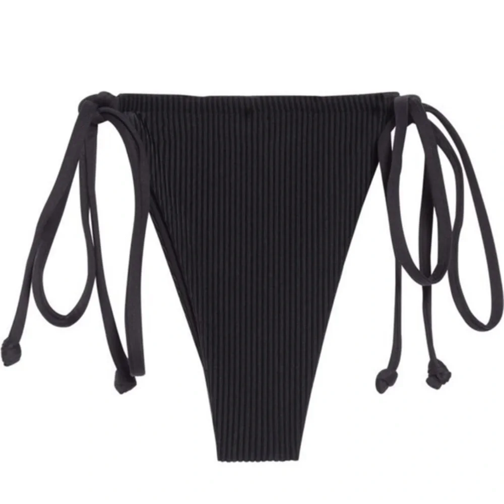Frankie’s Bikinis Tia Ribbed Bottom String Black Large NWT
